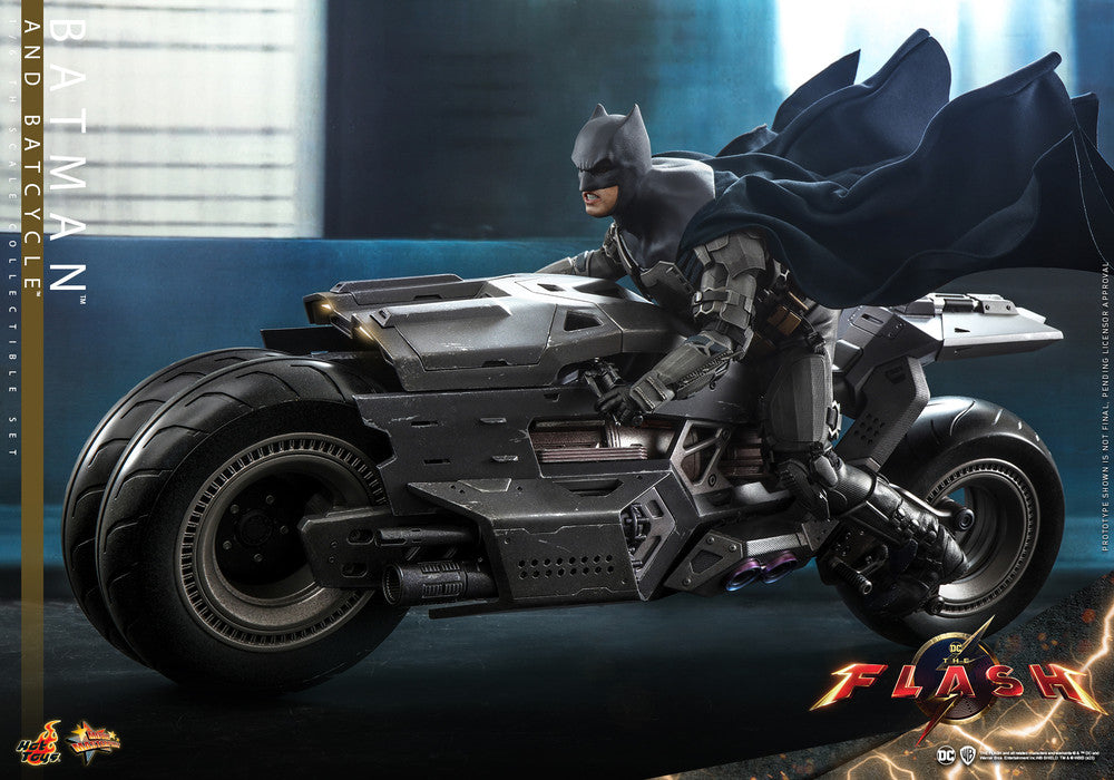 Hot Toys MMS705 The Flash Batman & Batcycle 蝙蝠俠及電單車套裝