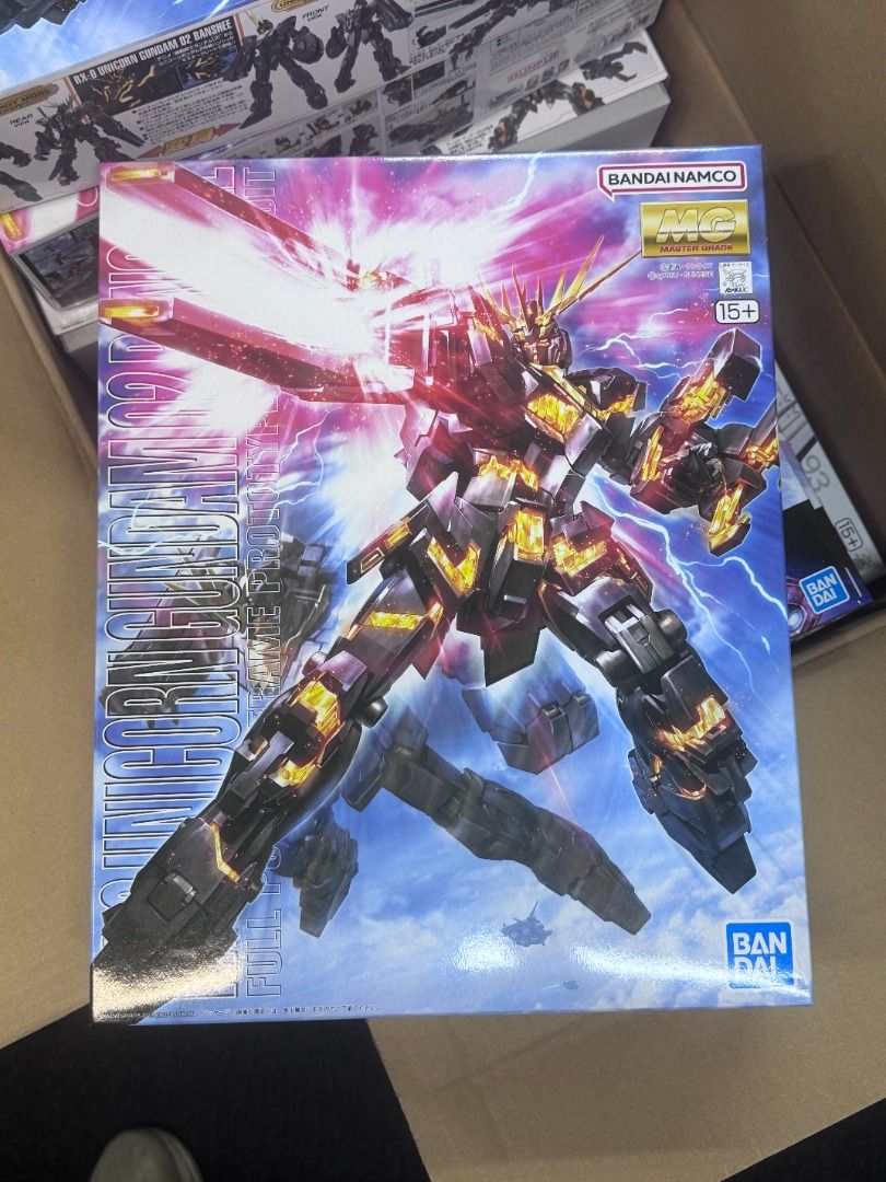 BANDAI 1/100 MG 獨角獸高達2號機 報喪女妖 RX-0 Unicorn Gundam 02 Banshee 5063045