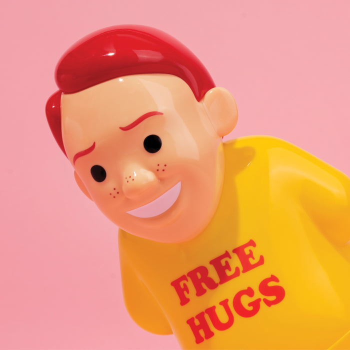 JOAN CORNELLÀ Free Hugs Vinyl Figure