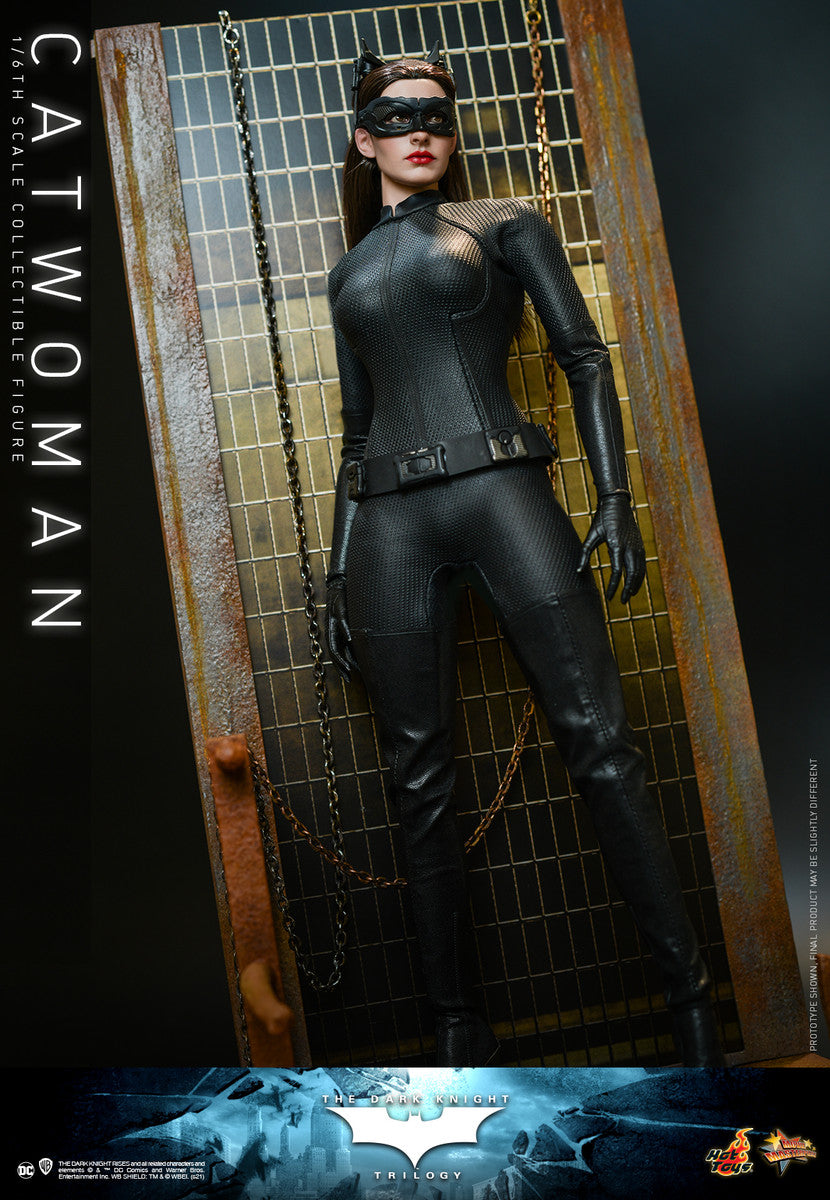 Hot Toys MMS627 Catwoman 貓女 The Dark Knight Trilogy 1/6 Figure