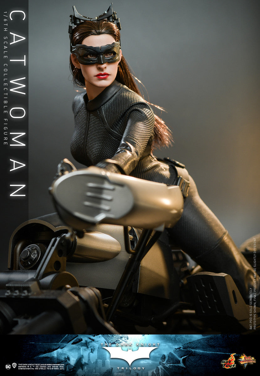 Hot Toys MMS627 Catwoman 貓女 The Dark Knight Trilogy 1/6 Figure