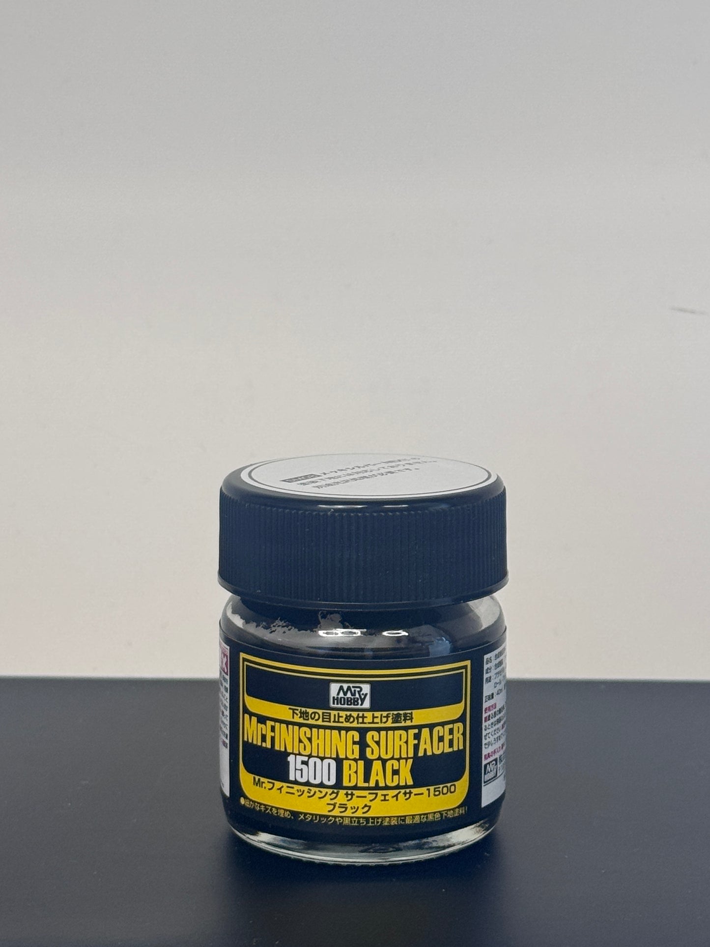 Mr Hobby SF288 Mr. FINISHING SURFACER 1500 BLACK 底漆水補土