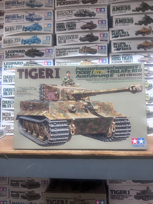 田宮 Tamiya 35146 1/35 GERMAN TIGER I LATE VERSION Model Kit