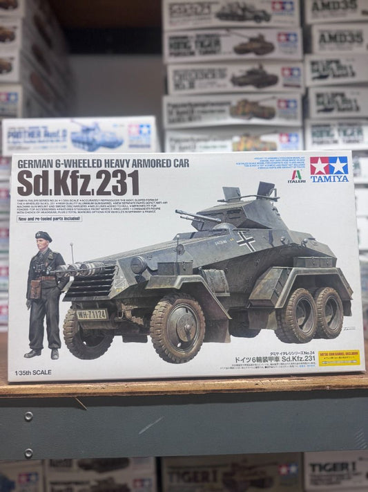 田宮 Tamiya 37024 1/35 German 6-Wheeled Heavy Armored Car Sd.Kfz.231 Model Kit